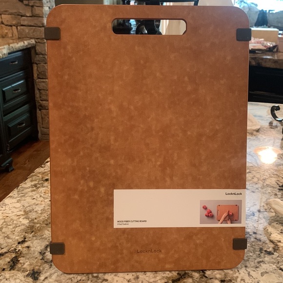 LOCKnLOCK Wood Fiber Handle Cutting Board - Picture 2 of 7